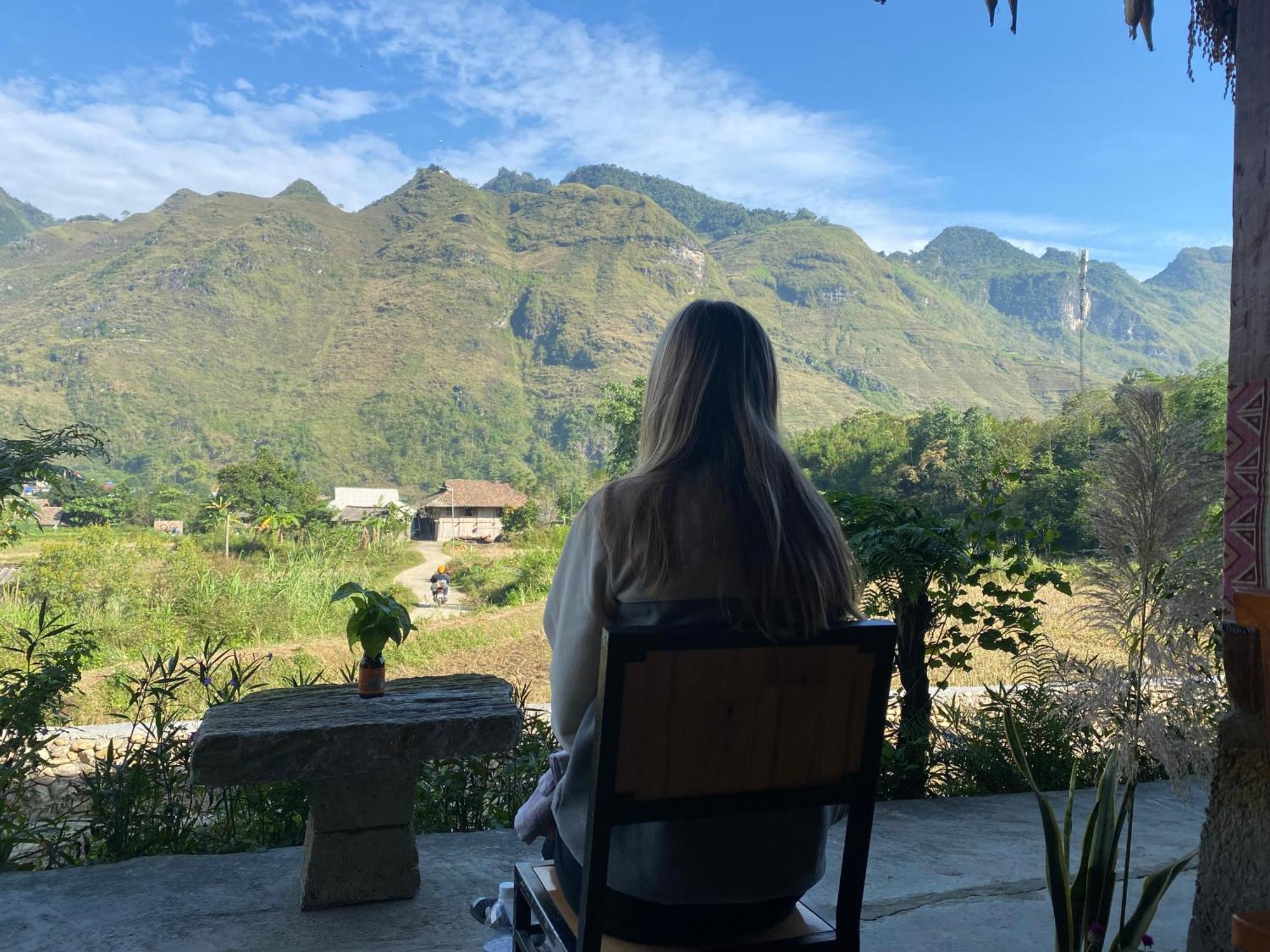 Du Gia Field View Homestay Làng Cac Extérieur photo