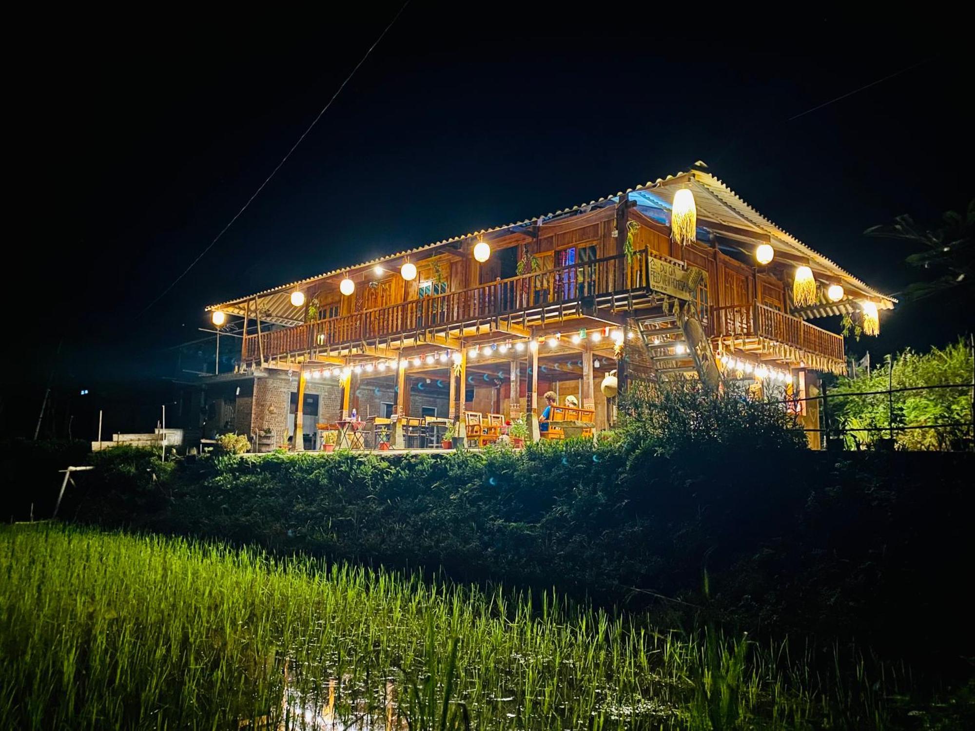 Du Gia Field View Homestay Làng Cac Extérieur photo